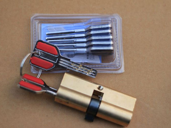 玉田24小时上门开锁公司